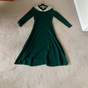 vintage green wool dress with lace collar
